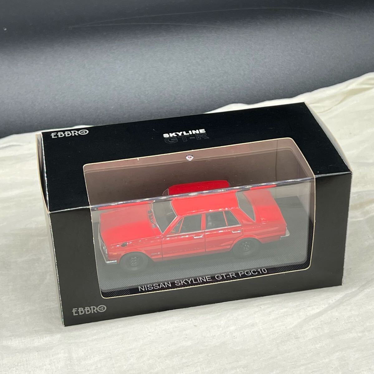 エブロ EBBRO 1/43 NISSAN SKYLINE 日産 スカイライン 4ドア GT エブロ EBBRO 1/43 NISSAN SKYLINE 日産 スカイライン 4ドア GT