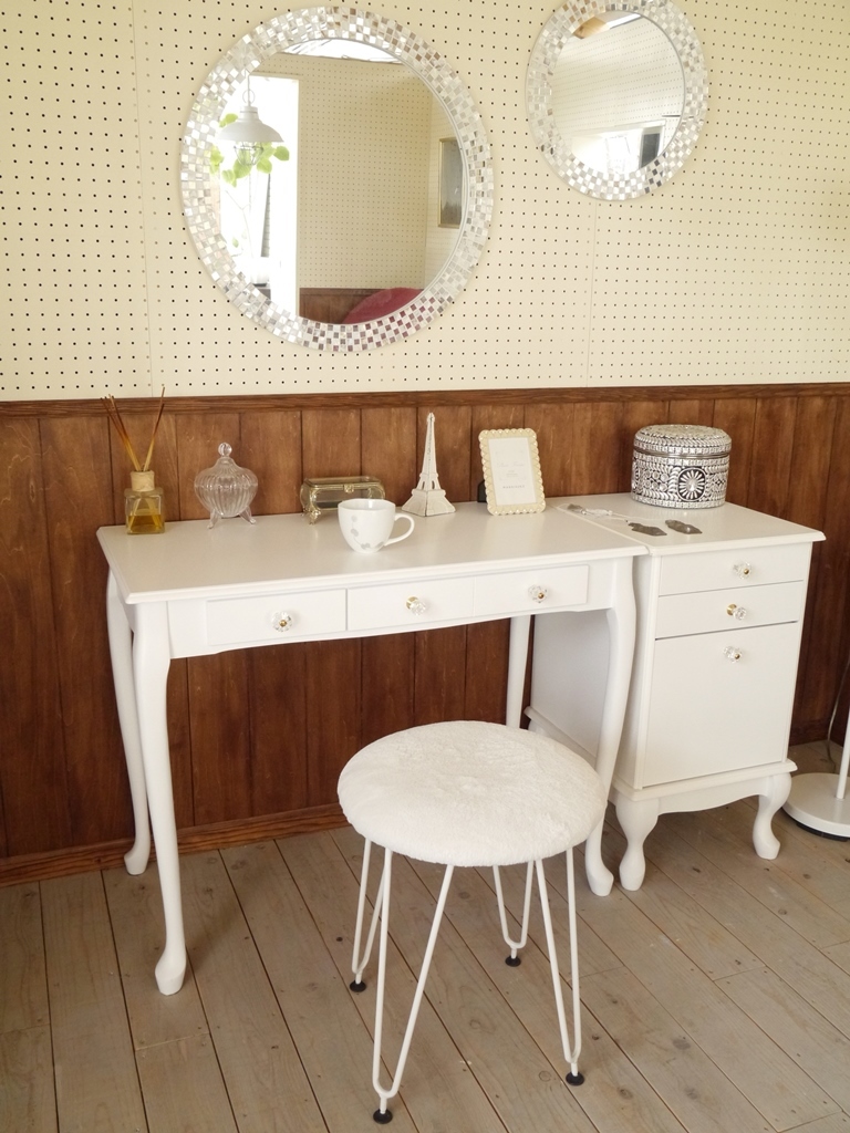/ new goods / French Country style /. series / bending line ./ lovely elegant modern style / dresser / desk + chest + stool. set /kila leather 