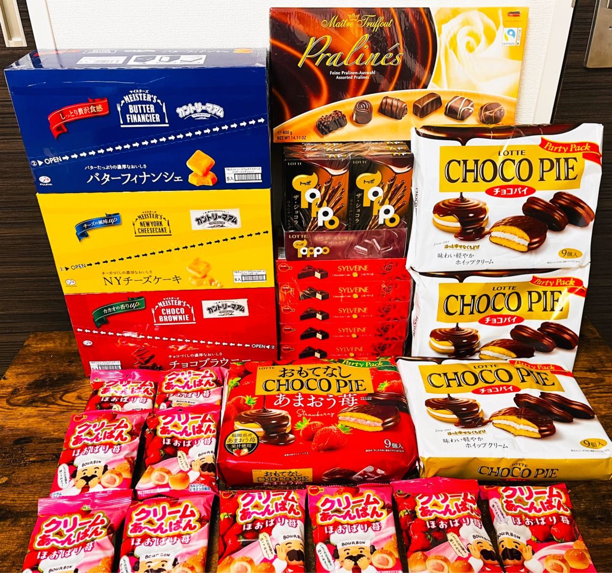 お買得】お菓子 アミューズメント景品 まとめ売り チョコパイ お買得】お菓子 アミューズメント景品 まとめ売り チョコパイ