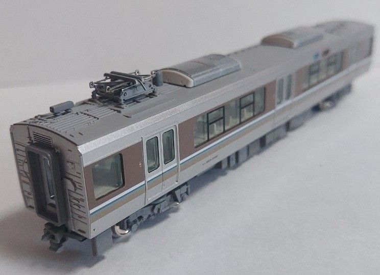KATO モハ223-2152 M 動力車 (10-536 223系 2000番台 2次車 新 KATO モハ223-2152 M 動力車 (10-536 223系 2000番台 2次車 新