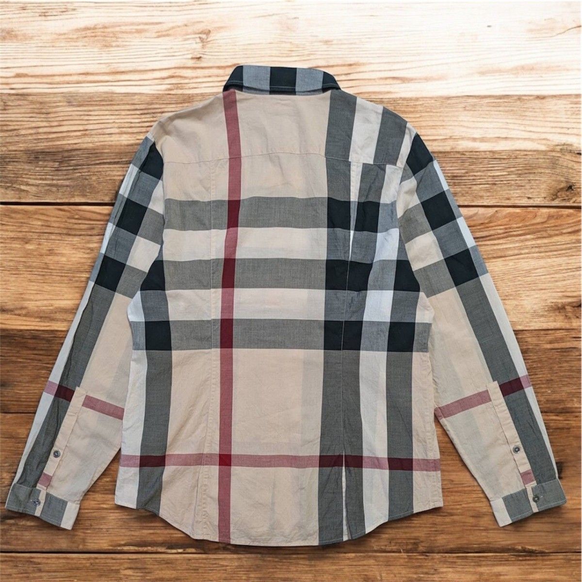 BURBERRY バーバリー ブリット メガ ノバチェック 長袖 シャツ BURBERRY バーバリー ブリット メガ ノバチェック 長袖 シャツ