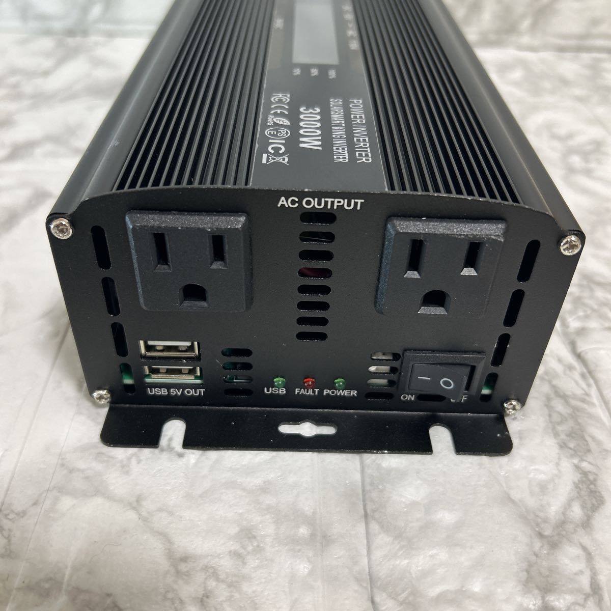パワーインバーター 12V/1500W 瞬間最大 3000W 修正正弦波 パワーインバーター 12V/1500W 瞬間最大 3000W 修正正弦波