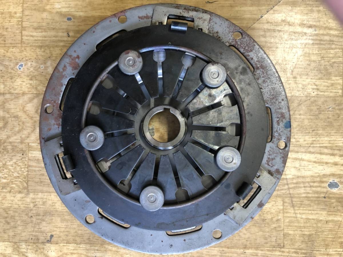  old car Suzuki Fronte 360 LC10 22100-58421 clutch cover Aisin at that time. thing unused 