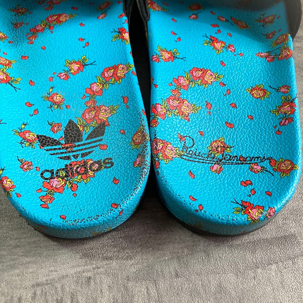 箱付き 【adidas】田名網敬一 サンダル 27cm 総柄 上品 IH5964 箱付き 【adidas】田名網敬一 サンダル 27cm 総柄 上品 IH5964
