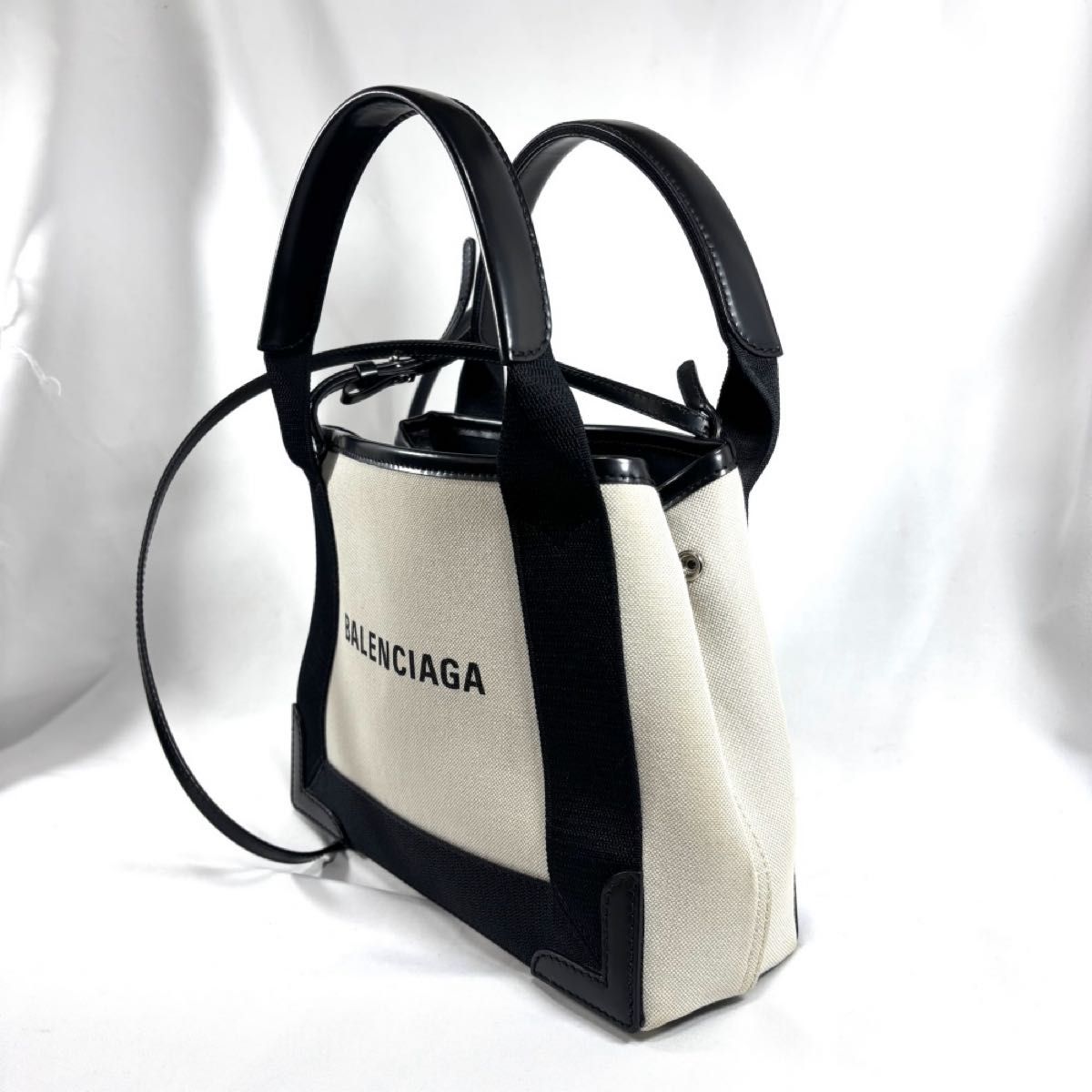 値下げ BALENCIAGA バレンシアガ ミニバッグ 2WAYショルダー 値下げ BALENCIAGA バレンシアガ ミニバッグ 2WAYショルダー