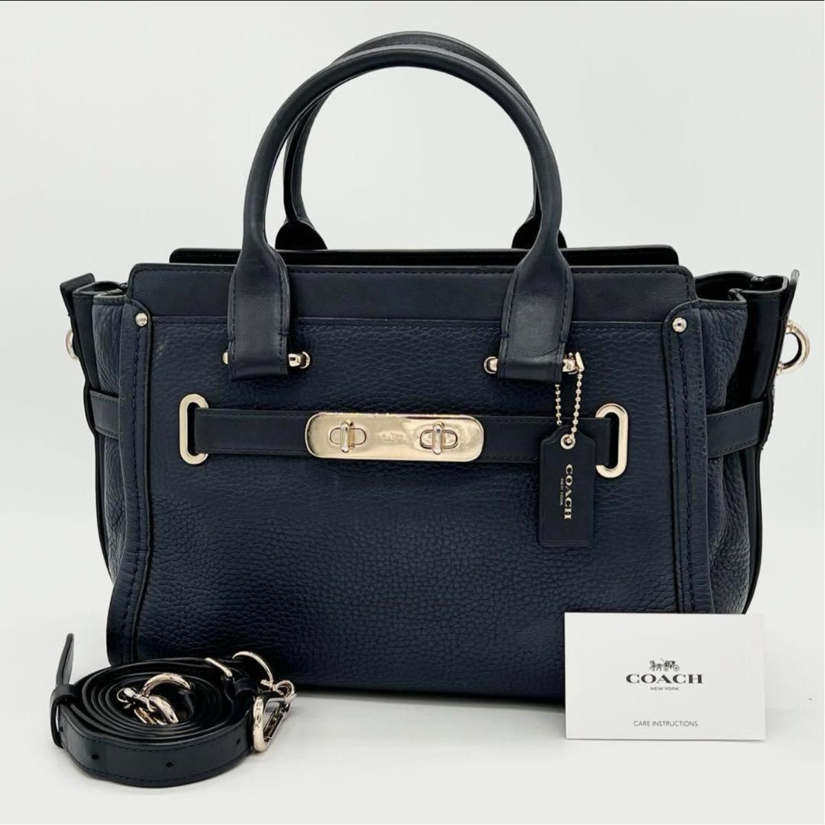 美品】COACH コーチ スワッガー 27 ハンドバッグ 2way 美品】COACH コーチ スワッガー 27 ハンドバッグ 2way