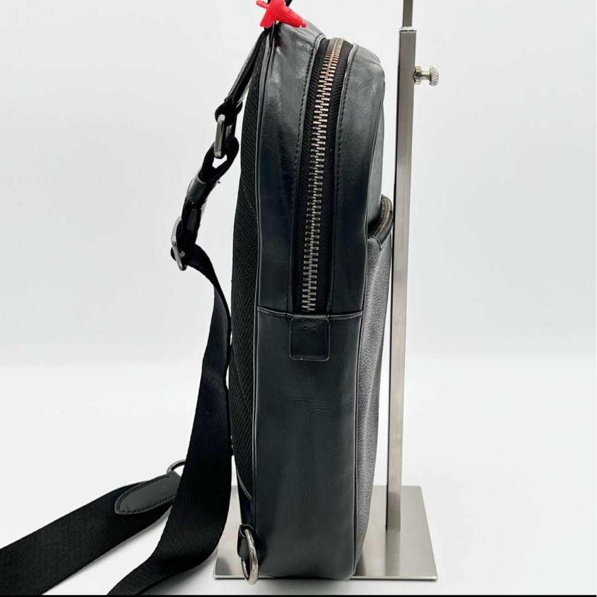 良品】COACH コーチ メトロポリタン シグネチャー ボディバッグ 良品】COACH コーチ メトロポリタン シグネチャー ボディバッグ