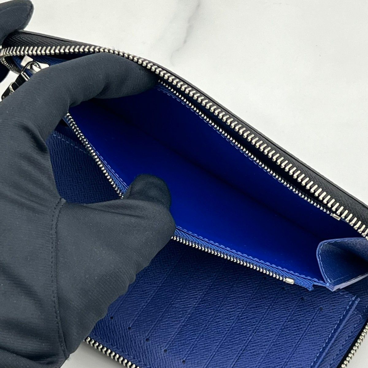 箱袋付】 ルイヴィトン タイガラマ モノグラム ヴェルティカル 箱袋付】 ルイヴィトン タイガラマ モノグラム ヴェルティカル