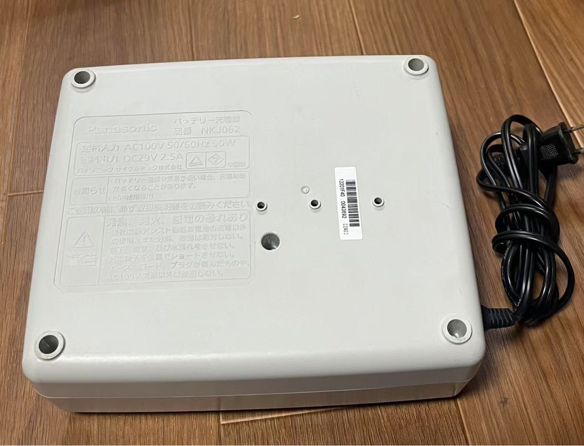 Panasonic バッテリー充電器 NKJ062動作確認済み 充電器|Yahoo Panasonic バッテリー充電器 NKJ062動作確認済み 充電器|Yahoo