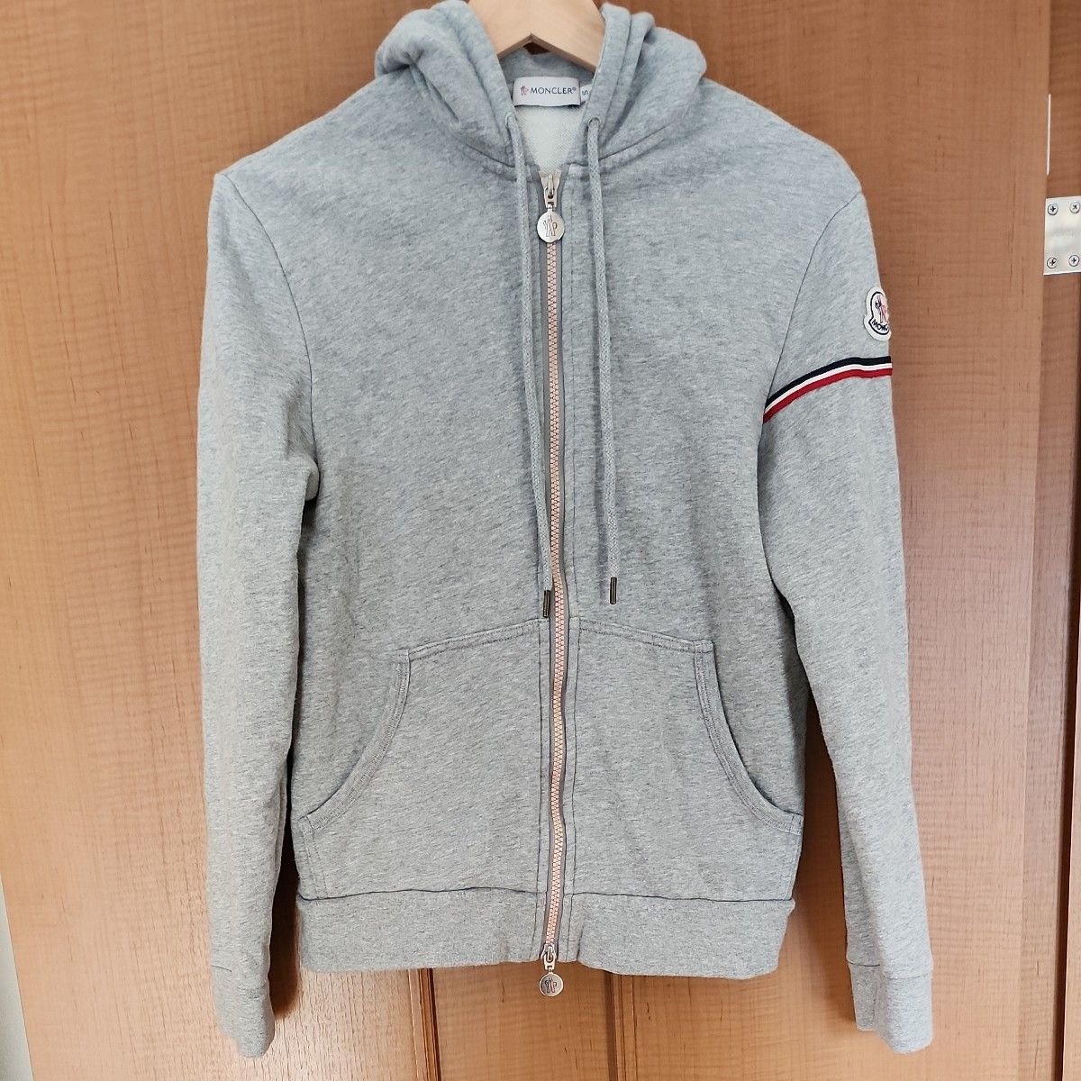 MONCLER パーカー ジップアップ モンクレール グレー|Yahoo MONCLER パーカー ジップアップ モンクレール グレー|Yahoo