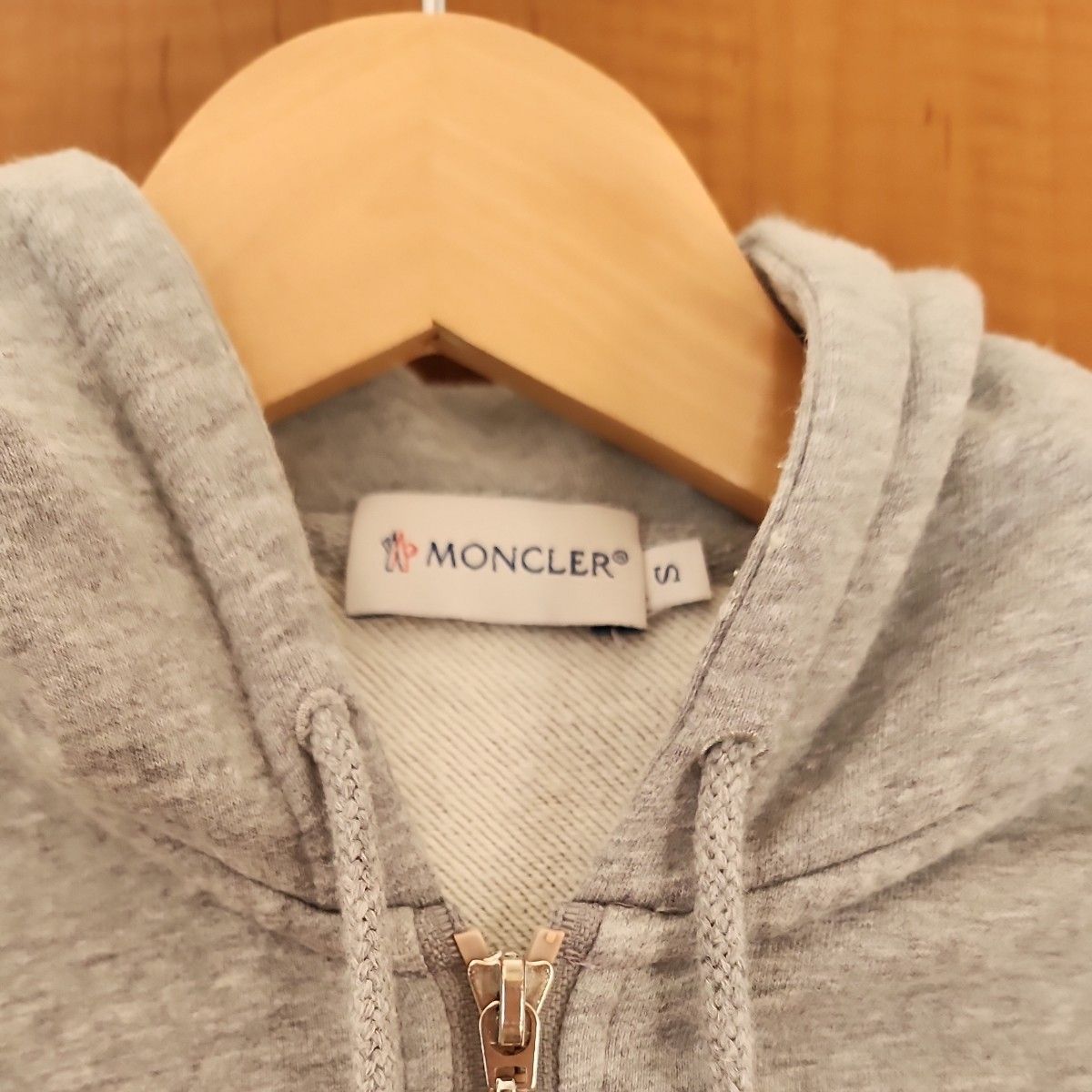 MONCLER パーカー ジップアップ モンクレール グレー|Yahoo MONCLER パーカー ジップアップ モンクレール グレー|Yahoo