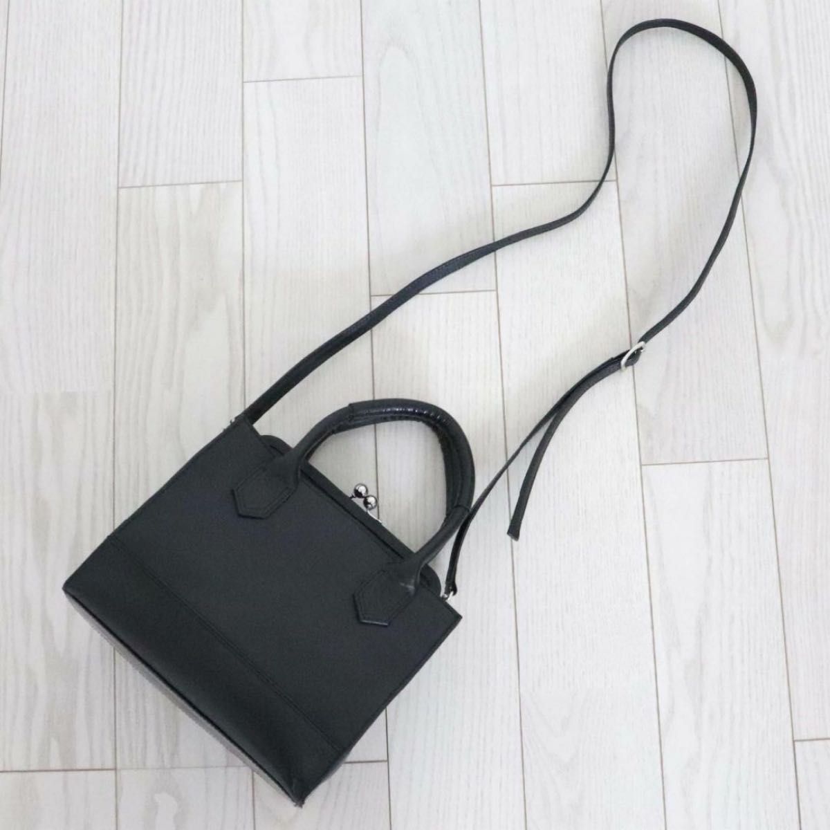 Y's ワイズ がま口 レザー 2WAY ショルダー トート バッグ Y's ワイズ がま口 レザー 2WAY ショルダー トート バッグ