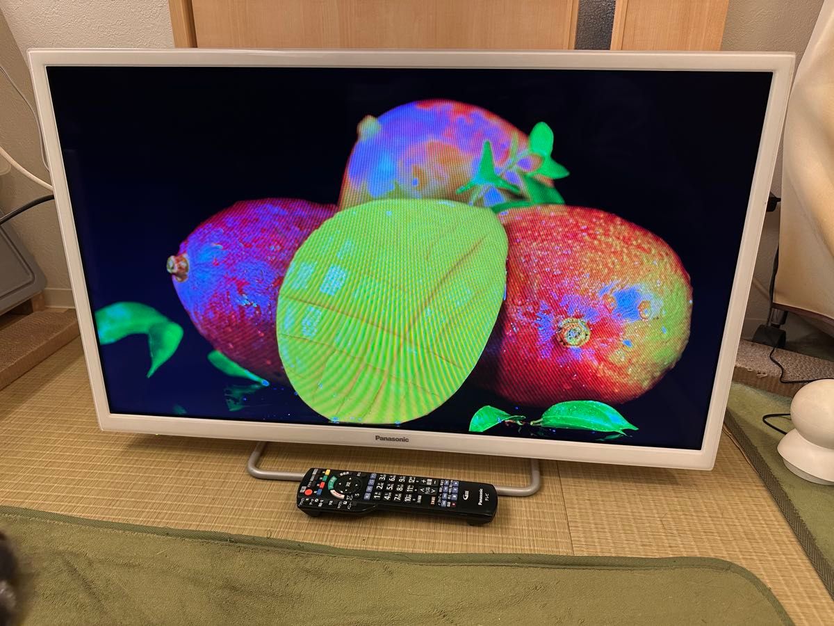 スマートテレビ パナソニック 32型 TH-32ES500 19年製 極美品 スマートテレビ パナソニック 32型 TH-32ES500 19年製 極美品
