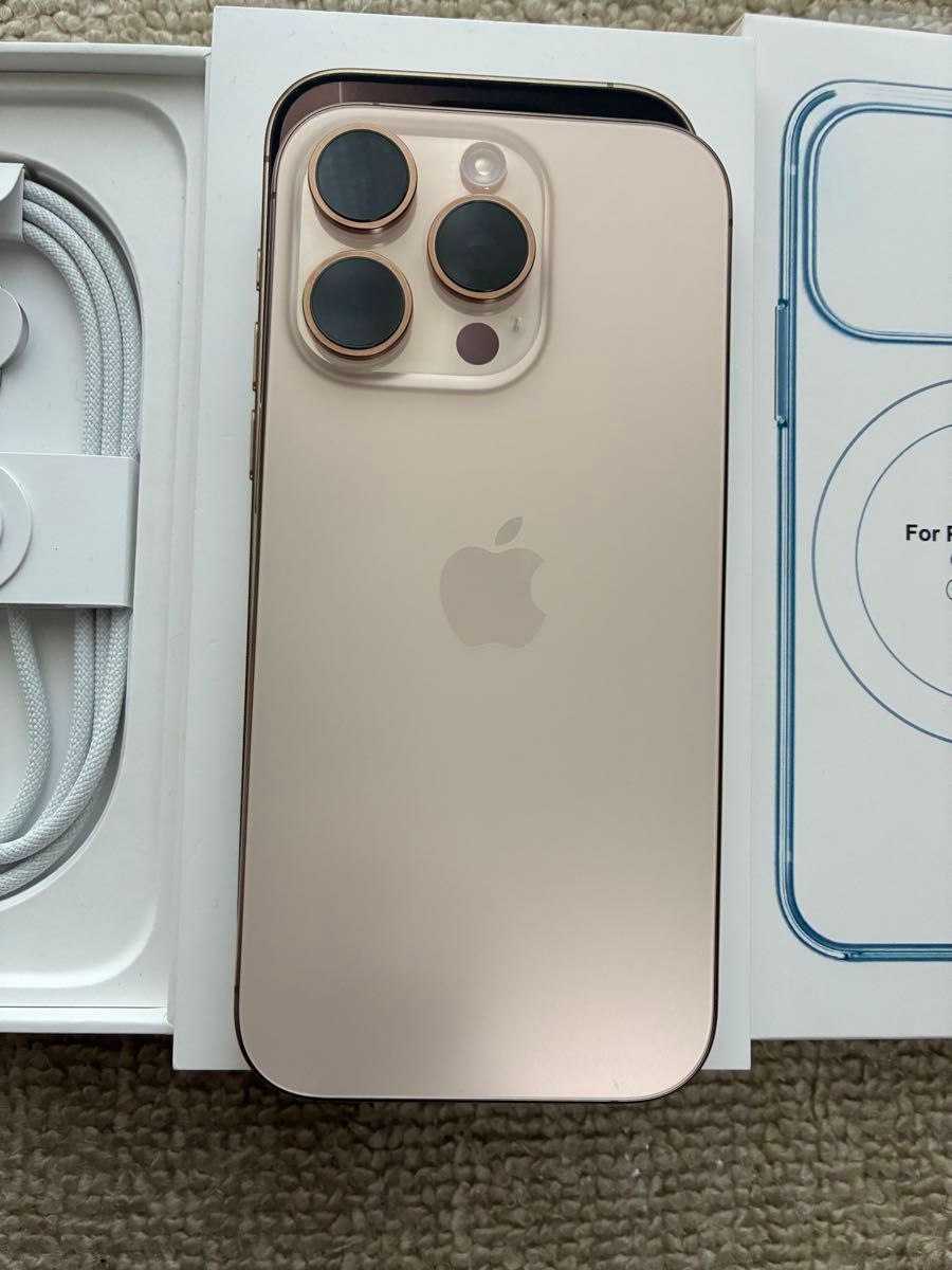 2ヶ月使用の超美品 iphone16Pro 128G デザートチタニウム Apple 2ヶ月使用の超美品 iphone16Pro 128G デザートチタニウム Apple