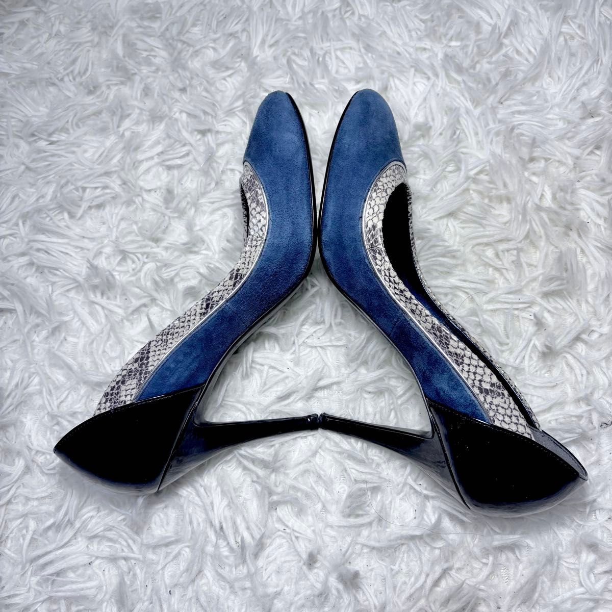 未使用級 DIANA ダイアナ コバルトブルー パンプス ラウンドトゥ 未使用級 DIANA ダイアナ コバルトブルー パンプス ラウンドトゥ