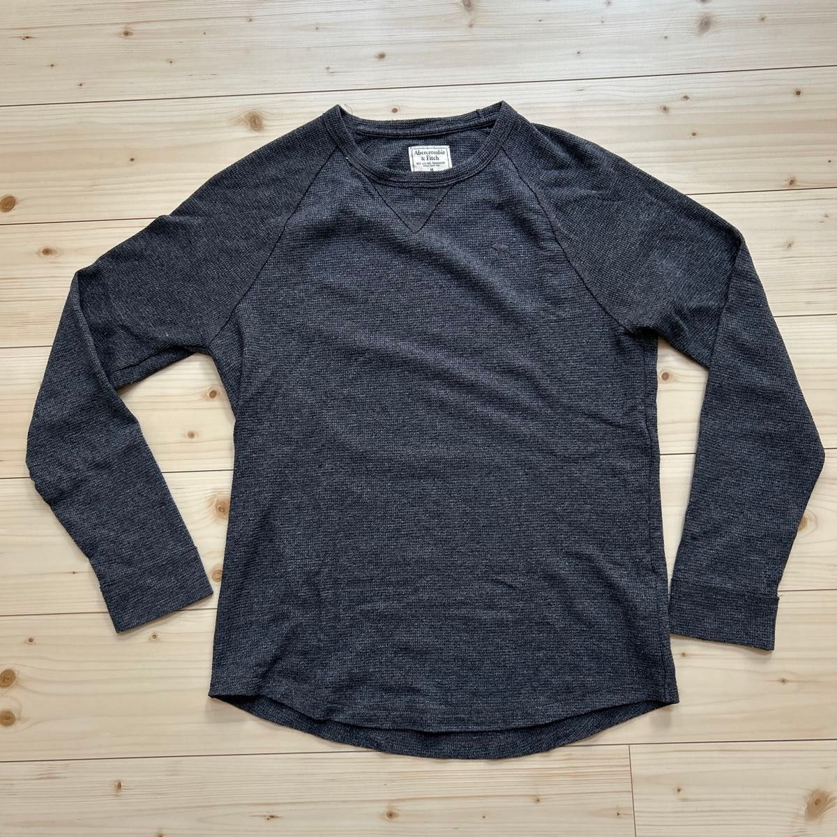 Abercrombie & Fitch アバクロ★マイクロワッフルTシャツ 送関込 アバクロ ワッフル ロンT 長袖 Tシャツ グレー|Yahoo!フリマ