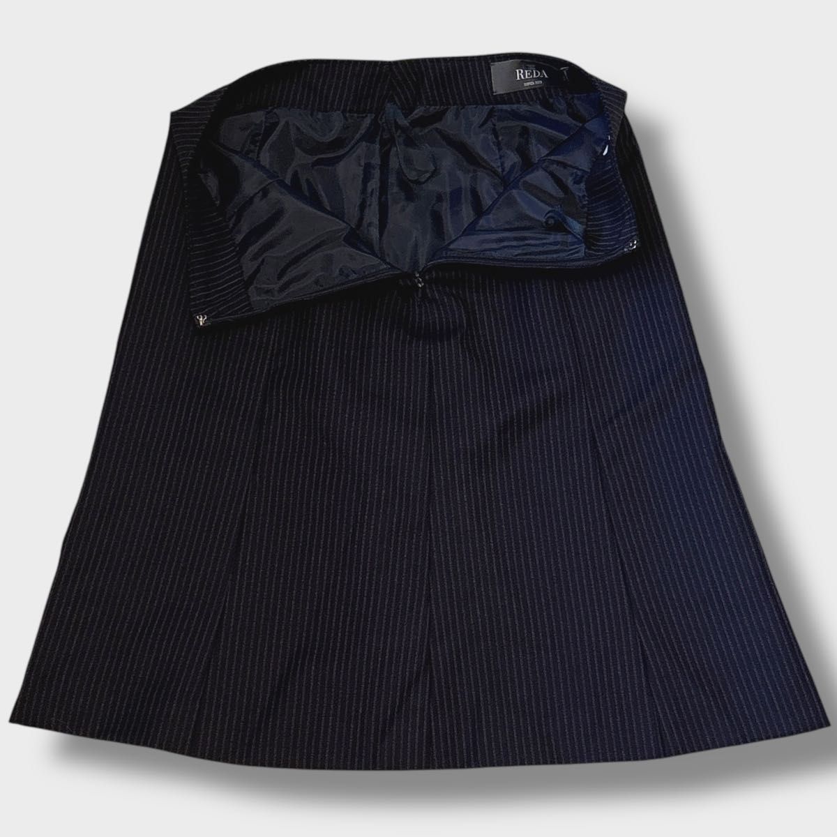 美品】THE SUIT COMPANY she セットアップ スカートスーツ 高級 美品】THE SUIT COMPANY she セットアップ スカートスーツ 高級