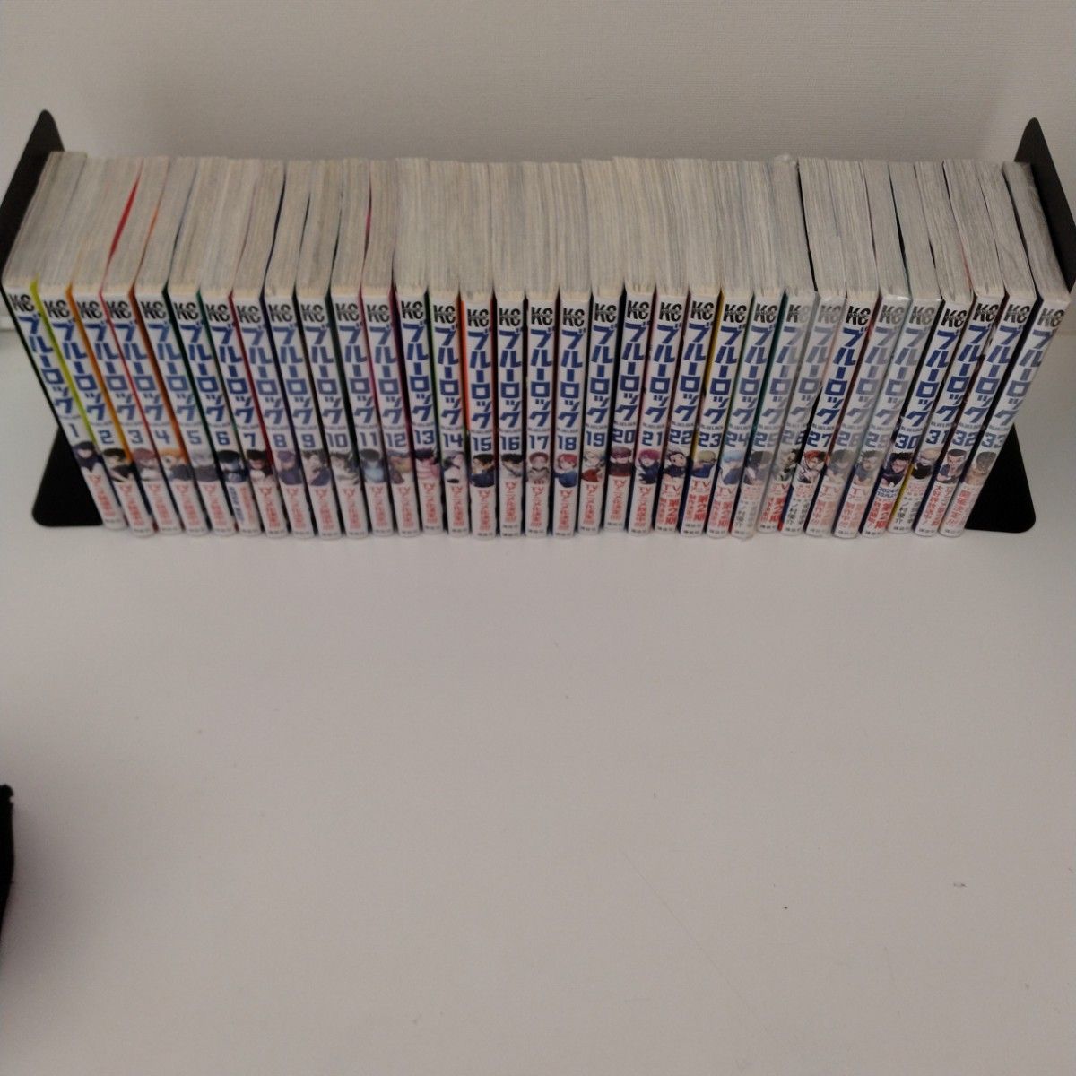 12冊新品 全巻帯付き】ブルーロック 全巻セット 1-33巻|Yahoo 12冊新品 全巻帯付き】ブルーロック 全巻セット 1-33巻|Yahoo