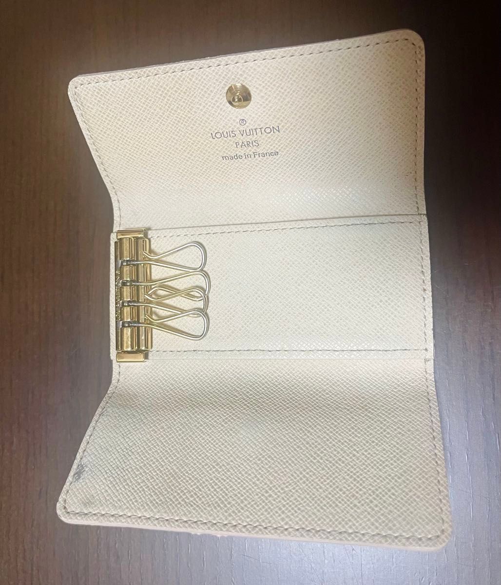 ルイヴィトン LOUIS VUITTON ダミエ 4連キーケース N60020 ルイヴィトン LOUIS VUITTON ダミエ 4連キーケース N60020