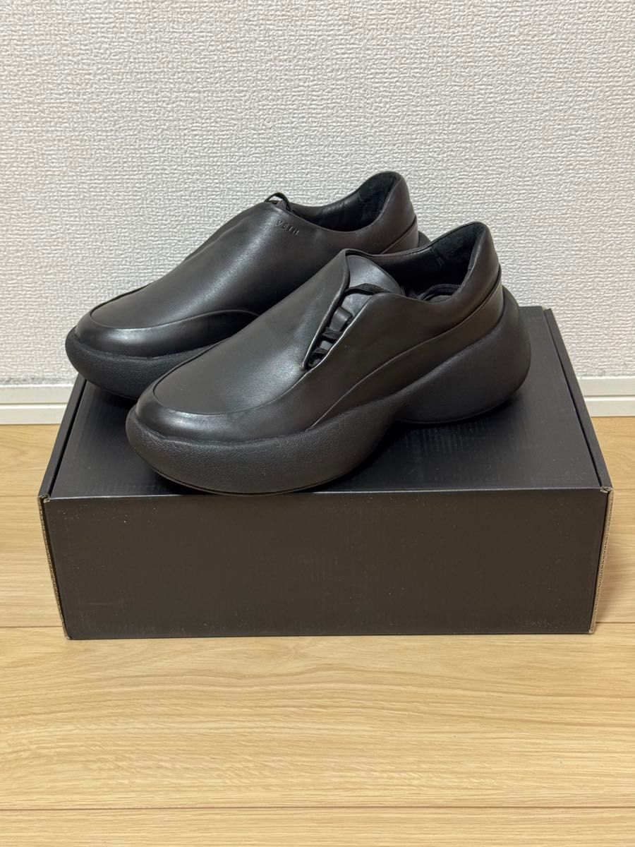 VEIN25SS カウレザー オーバルソールトレーナー サイズ41 COW VEIN25SS カウレザー オーバルソールトレーナー サイズ41 COW