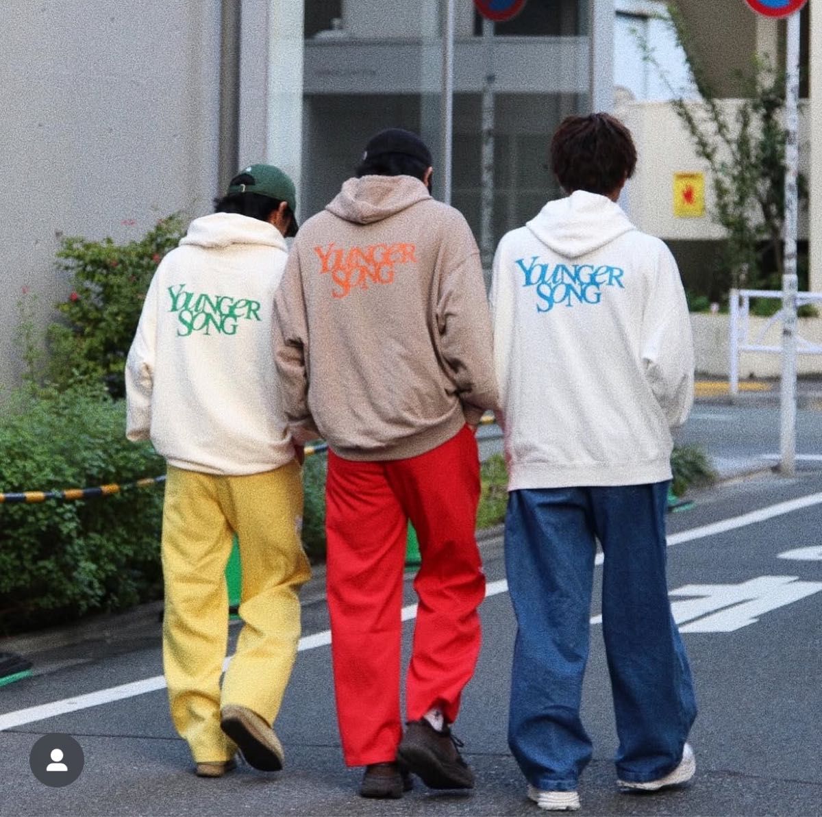YOUNGER SONG ヤンガーソング プルオーバーパーカー サイズM YOUNGER SONG ヤンガーソング プルオーバーパーカー サイズM