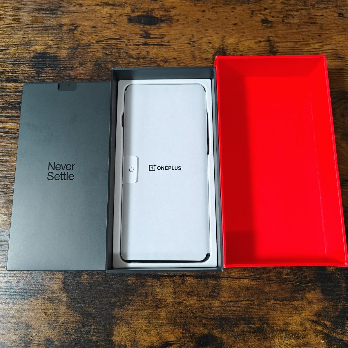 OnePlus 13 16/512GB SIMフリー ワンプラス グローバル版 黒 OnePlus 13 16/512GB SIMフリー ワンプラス グローバル版 黒