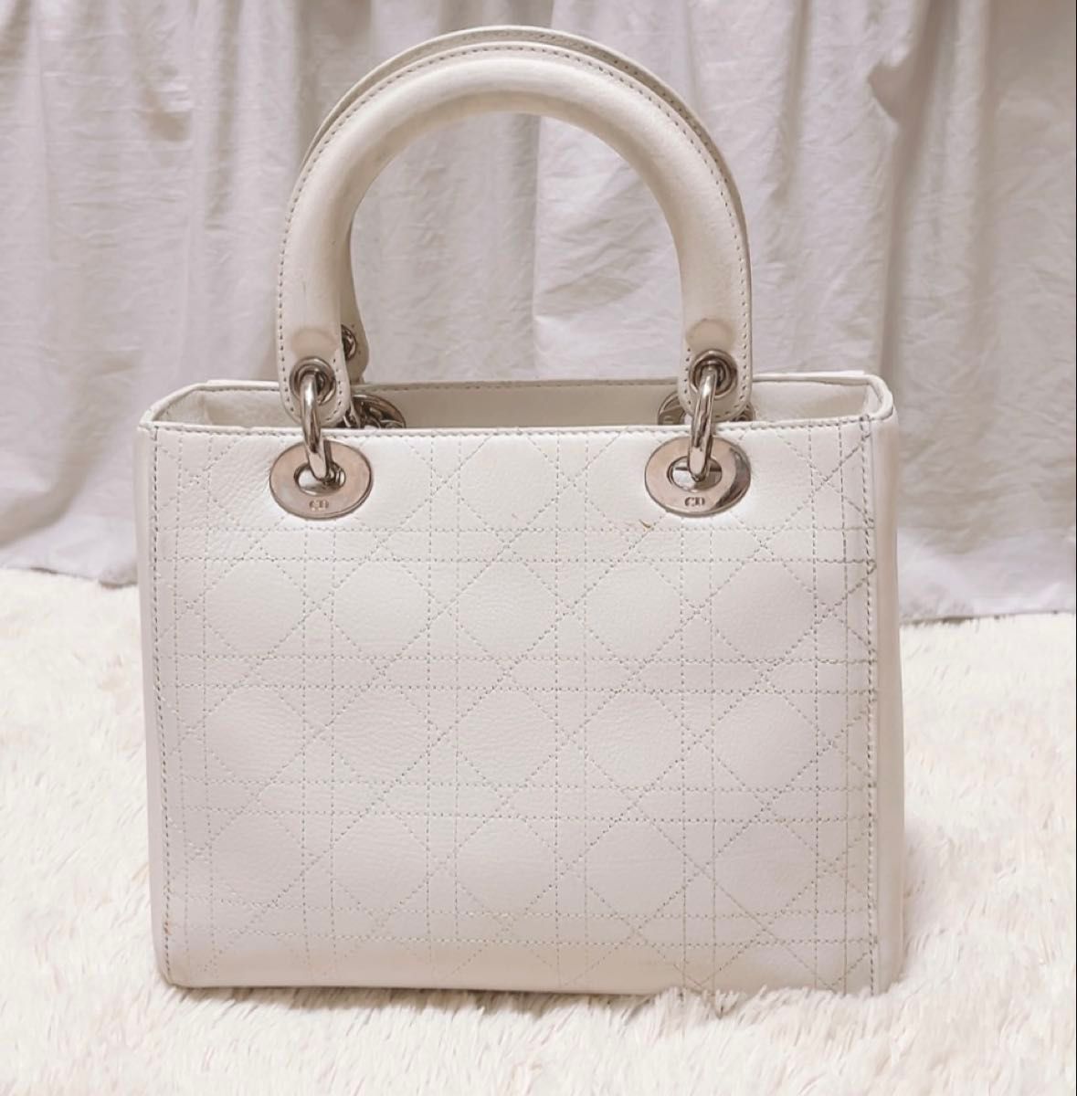 Dior カナージュ ラムスキン ホワイト 白 キルティング バッグ Dior カナージュ ラムスキン ホワイト 白 キルティング バッグ