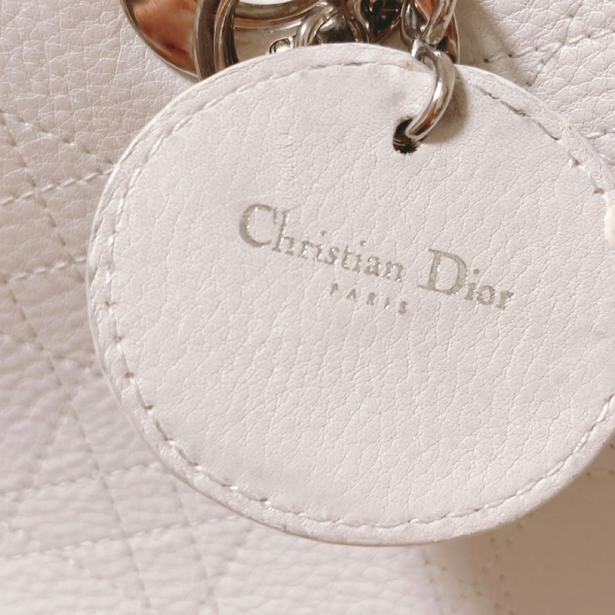 Dior カナージュ ラムスキン ホワイト 白 キルティング バッグ Dior カナージュ ラムスキン ホワイト 白 キルティング バッグ