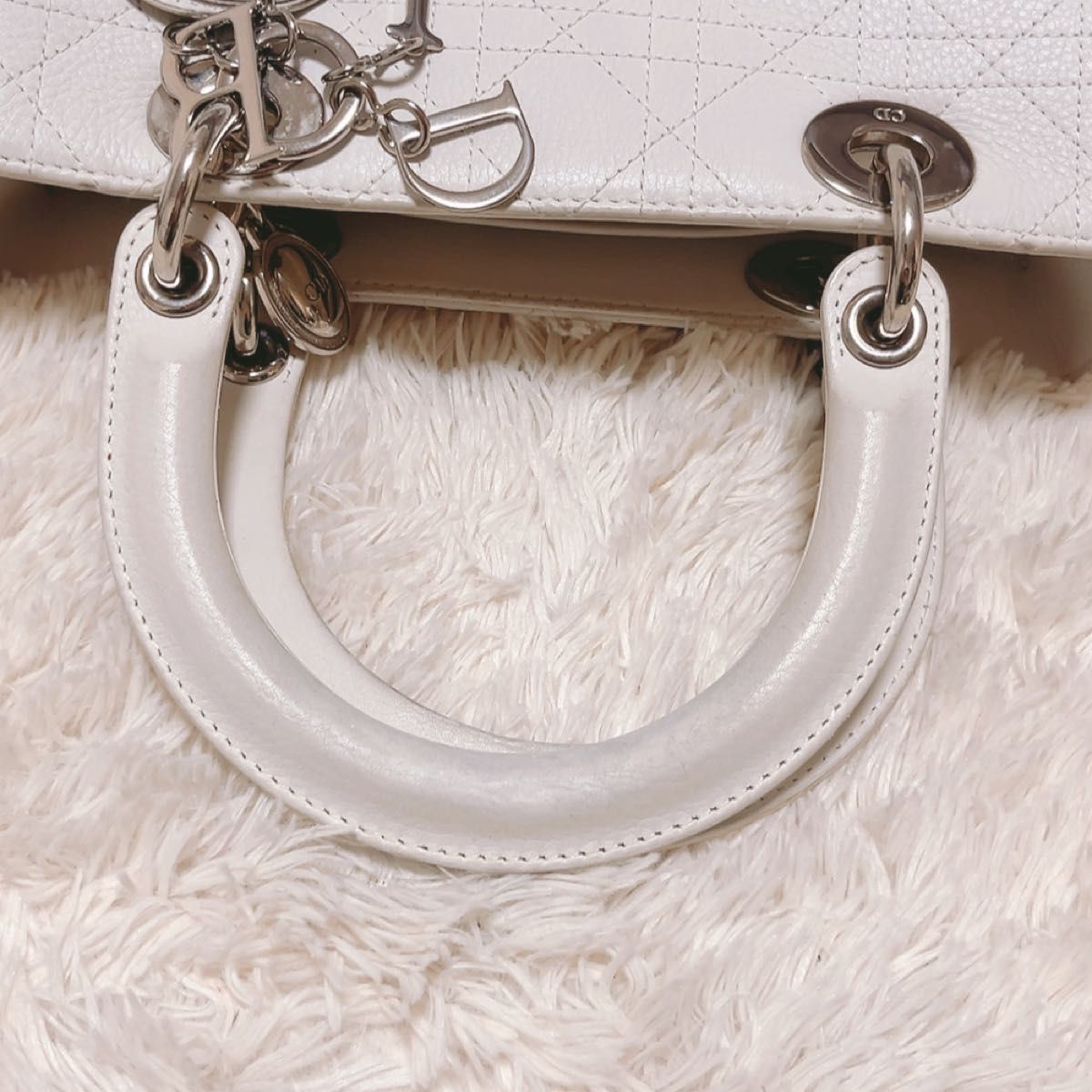 Dior カナージュ ラムスキン ホワイト 白 キルティング バッグ Dior カナージュ ラムスキン ホワイト 白 キルティング バッグ
