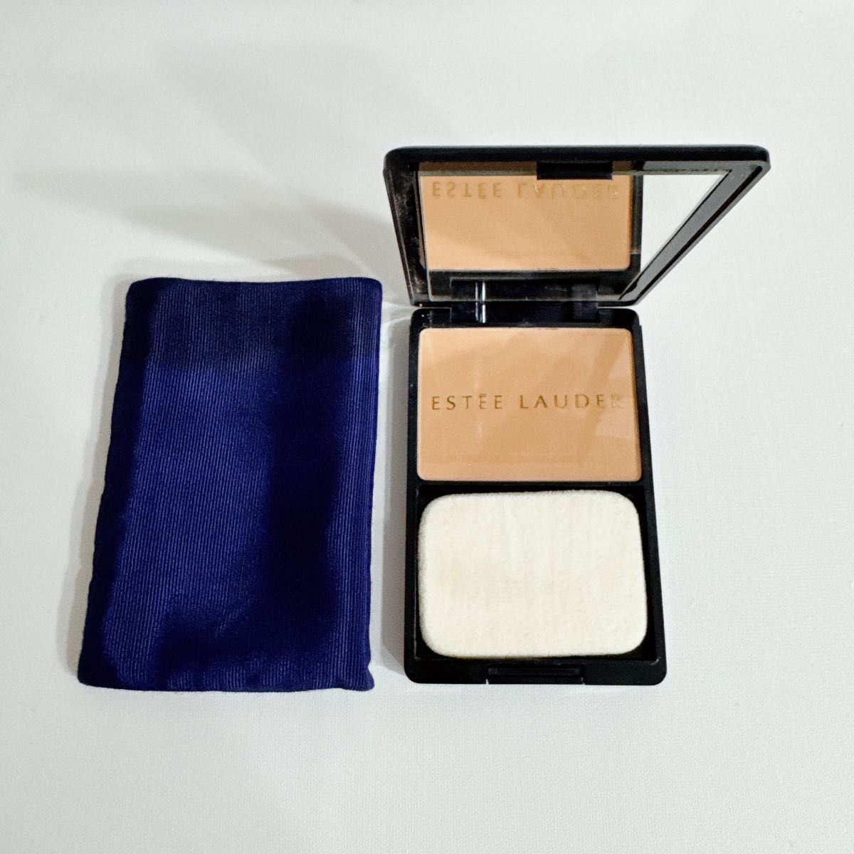 ESTEE LAUDER エスティローダー パウダーファンデーション 03 ESTEE LAUDER エスティローダー パウダーファンデーション 03