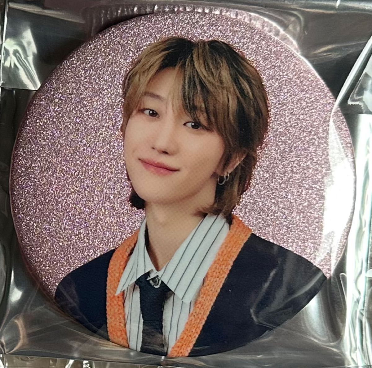 SEVENTEEN セブチ holiday ペンミ グッズ 缶バッジ 缶バッチ SEVENTEEN セブチ holiday ペンミ グッズ 缶バッジ 缶バッチ
