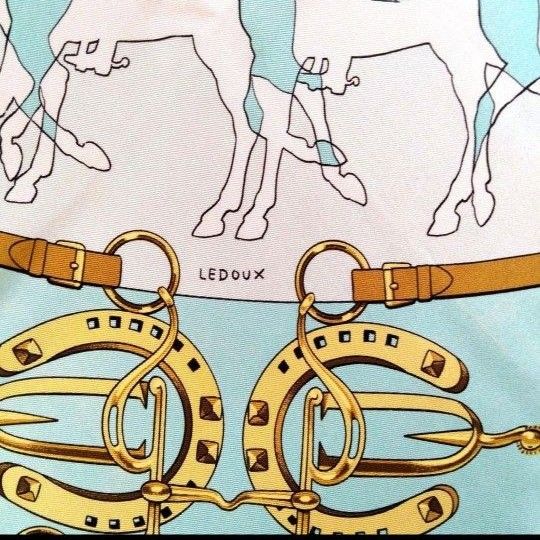 エルメススカーフ カレ90 馬と騎手デザイン シルク タグあり エルメススカーフ カレ90 馬と騎手デザイン シルク タグあり