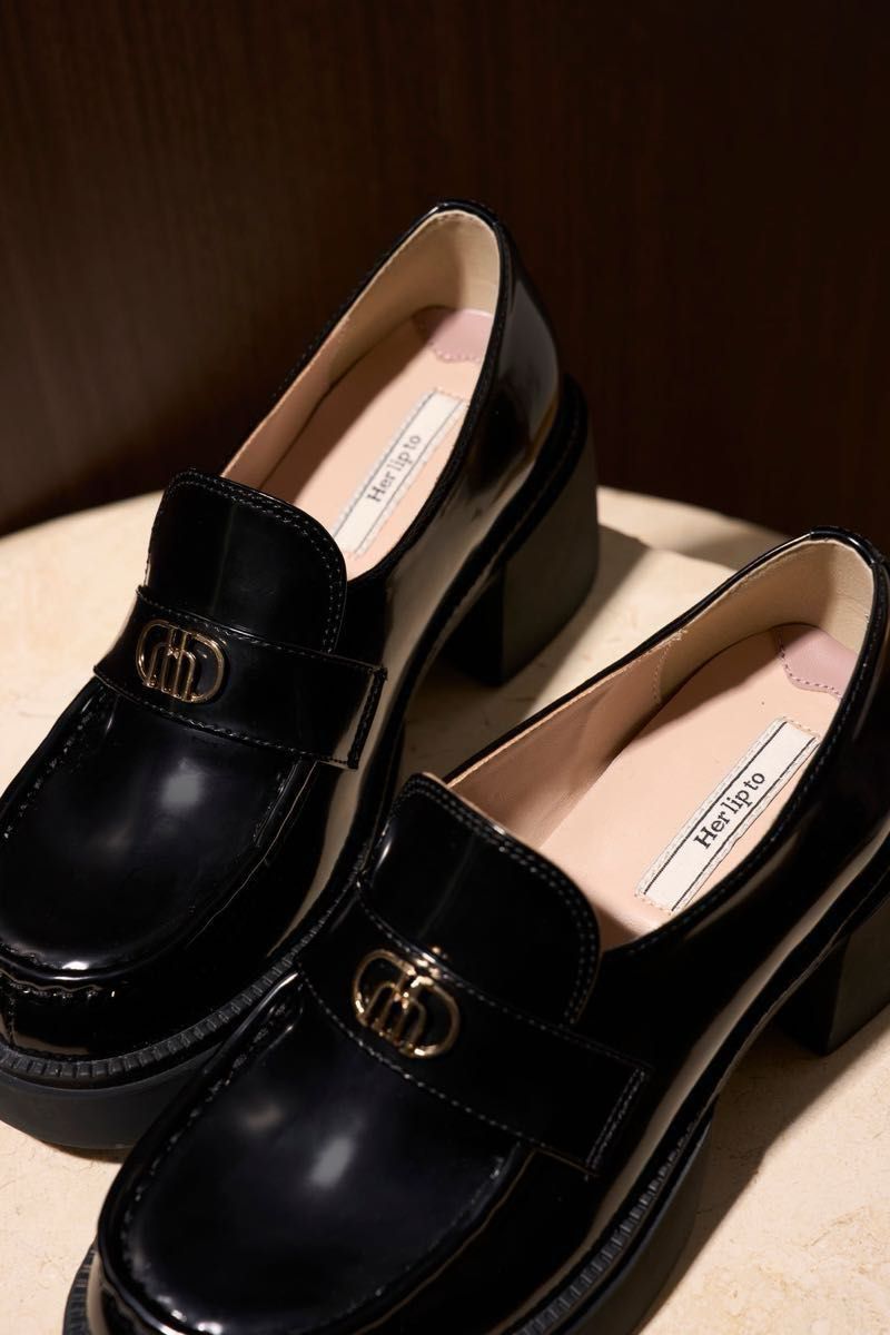 herlipto Trois Logo Loafers 37サイズ【新品】|Yahoo!フリマ herlipto Trois Logo Loafers 37サイズ【新品】|Yahoo!フリマ