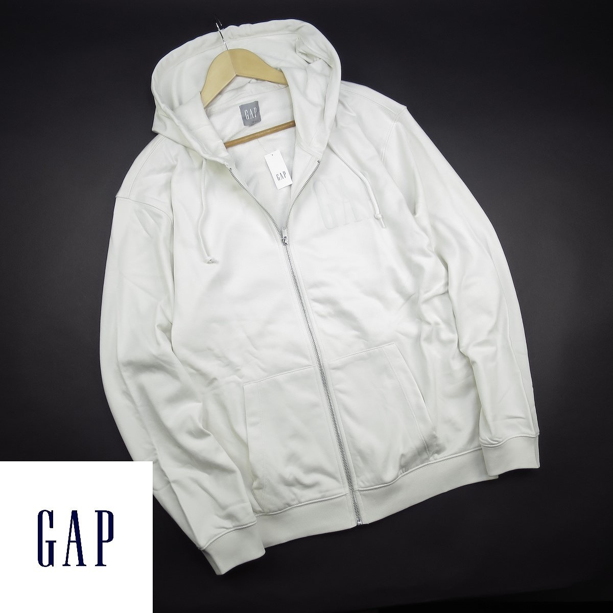 新品☆GAP/ギャップ/胸バックロゴジップアップパーカー 新品☆GAP/ギャップ/胸バックロゴジップアップパーカー