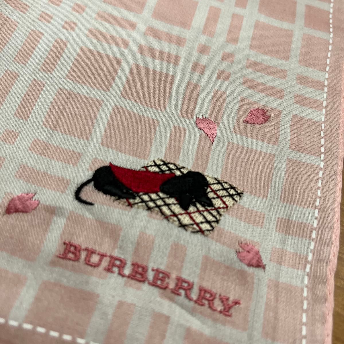BURBERRY バーバリー ハンカチ 2枚セット ノバチェック ダックス BURBERRY バーバリー ハンカチ 2枚セット ノバチェック ダックス