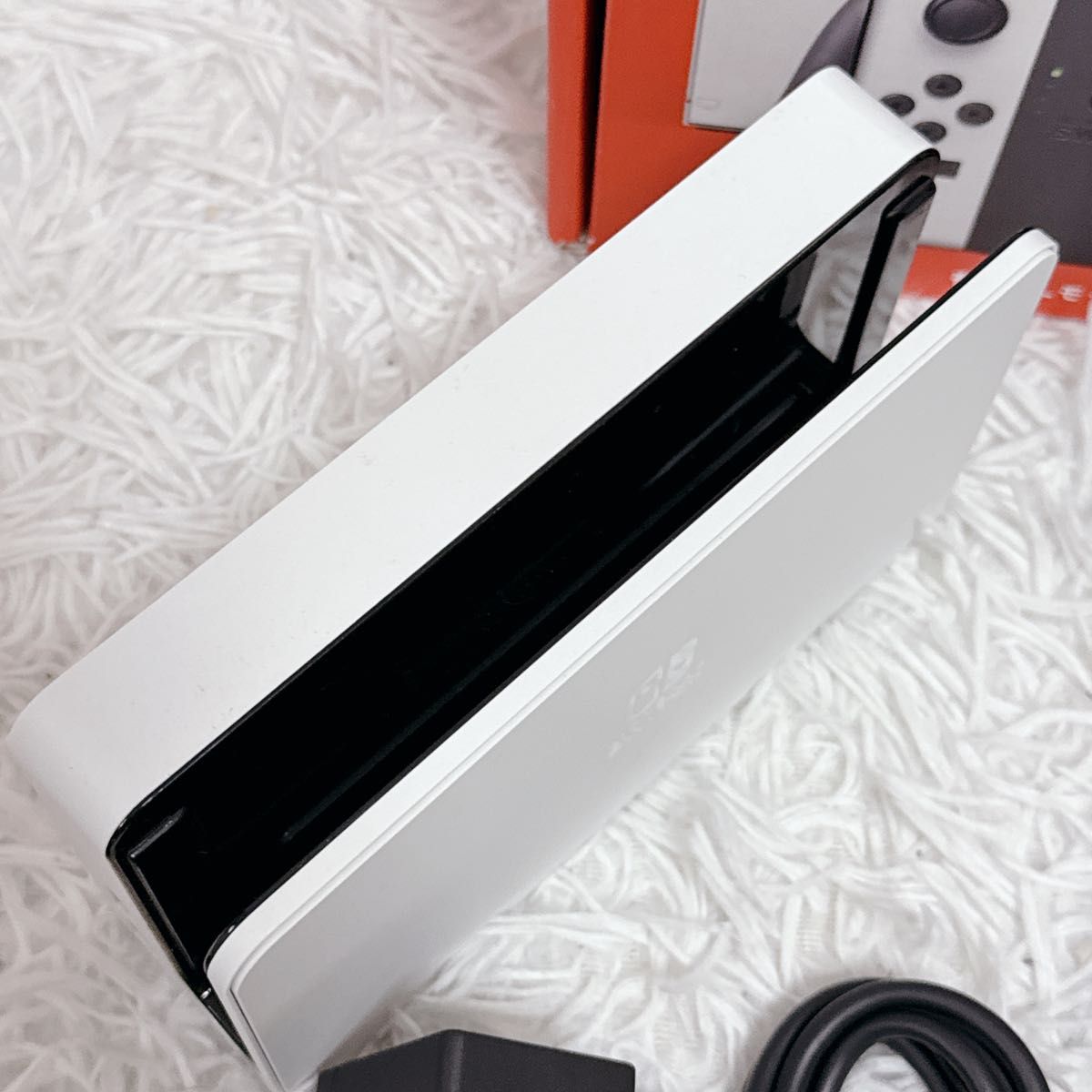 美品 最新型 任天堂switch 有機EL ニンテンドー スイッチ 本体 美品 最新型 任天堂switch 有機EL ニンテンドー スイッチ 本体