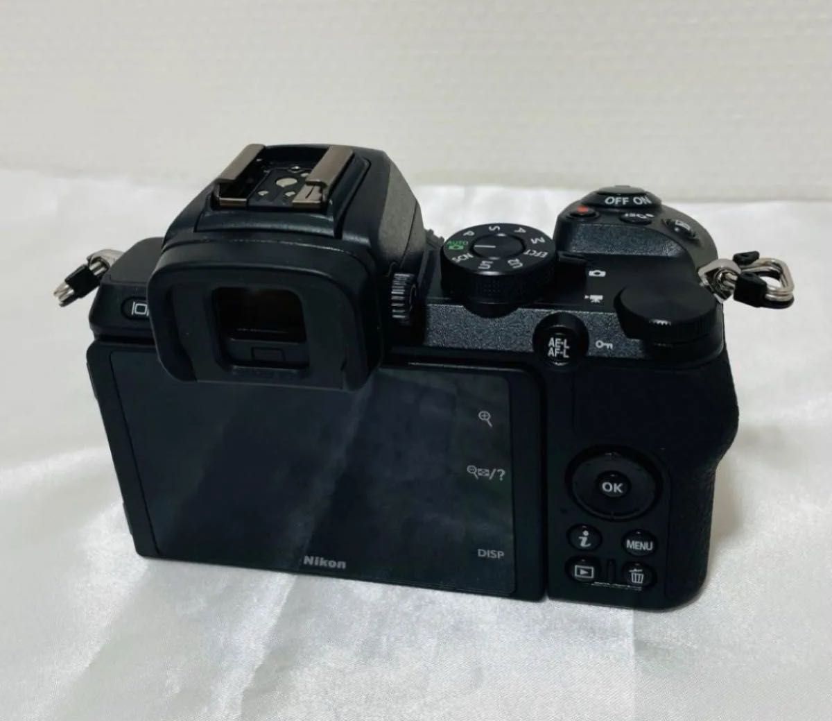 ニコン Nikon Z50 ミラーレス一眼カメラ ダブルズームキット ニコン Nikon Z50 ミラーレス一眼カメラ ダブルズームキット