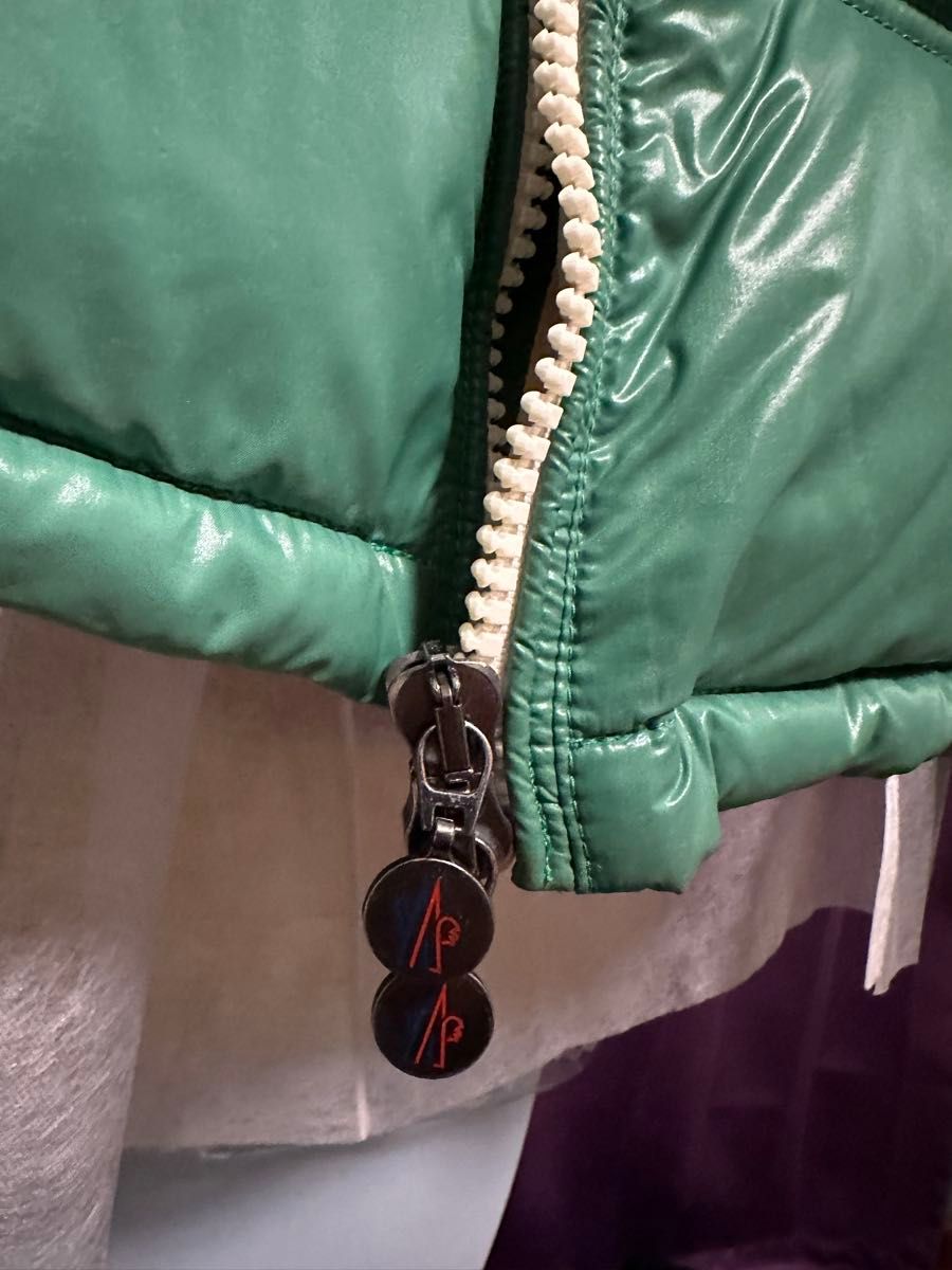 MONCLER モンクレール ERIC エリック ダウンジャケット 緑 MONCLER モンクレール ERIC エリック ダウンジャケット 緑