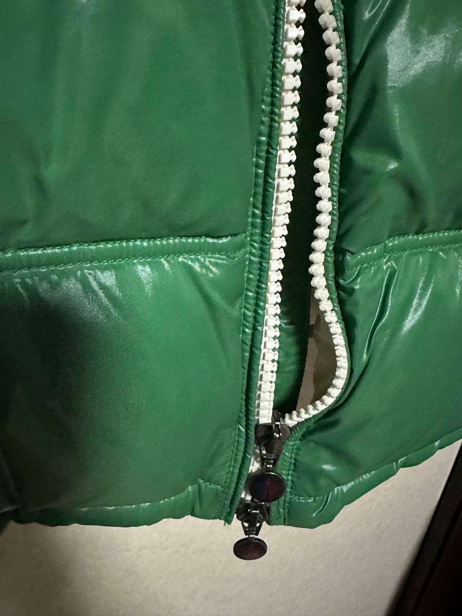 MONCLER モンクレール ERIC エリック ダウンジャケット 緑 MONCLER モンクレール ERIC エリック ダウンジャケット 緑