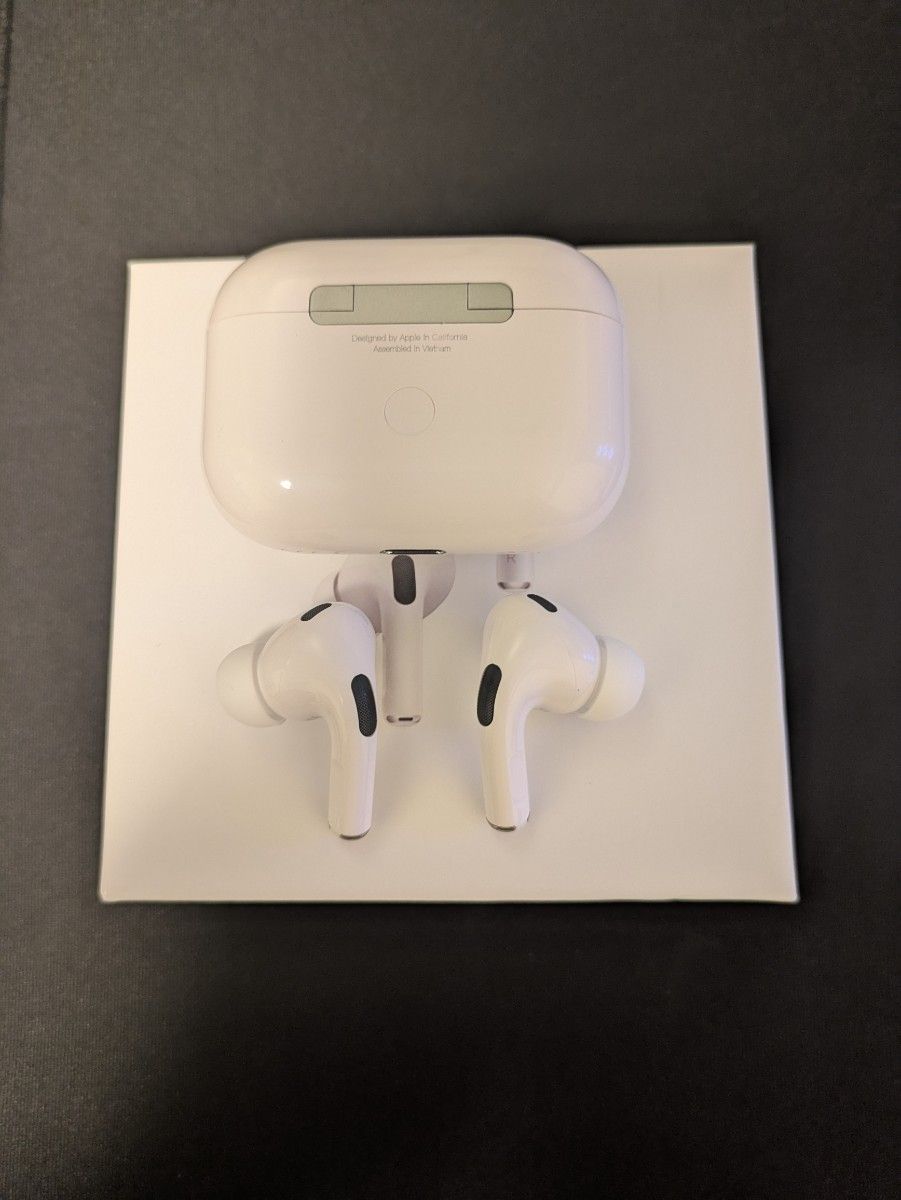 AirPods pro(第2世代)本体 充電ケース付き|Yahoo!フリマ(旧 AirPods pro(第2世代)本体 充電ケース付き|Yahoo!フリマ(旧