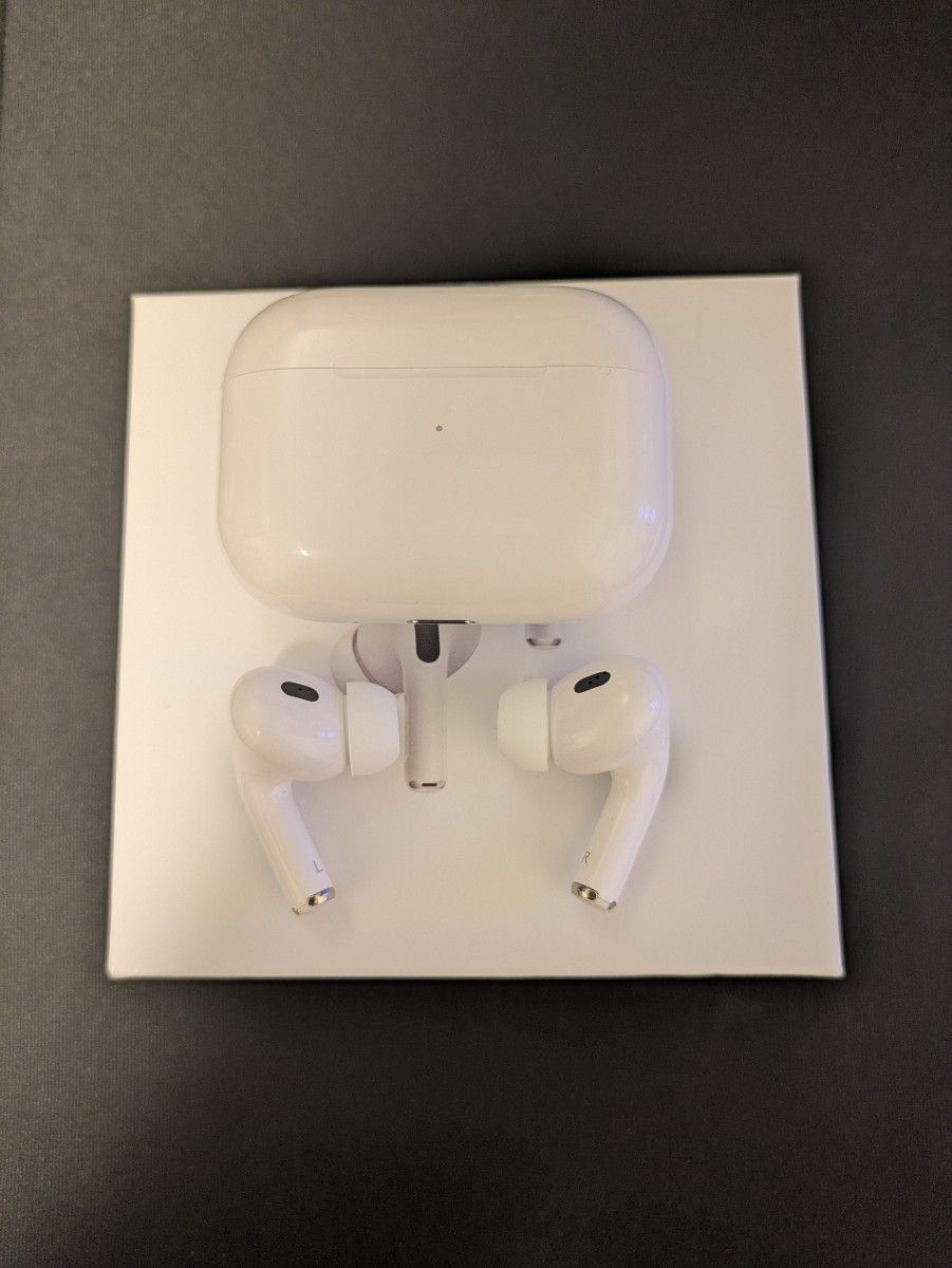 AirPods pro(第2世代)本体 充電ケース付き|Yahoo!フリマ(旧 AirPods pro(第2世代)本体 充電ケース付き|Yahoo!フリマ(旧