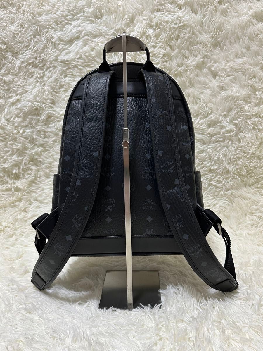 超希少 MCM ルーニー コラボ バックパック リュック レザー 超希少 MCM ルーニー コラボ バックパック リュック レザー