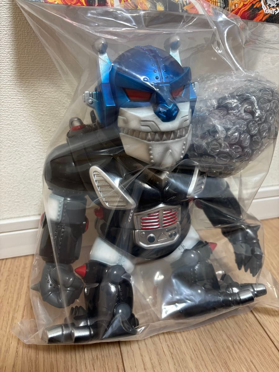 PLANET X × ELECTRIC TOYS メカ・ギガソン BWカラー ソフビ PLANET X × ELECTRIC TOYS メカ・ギガソン BWカラー ソフビ