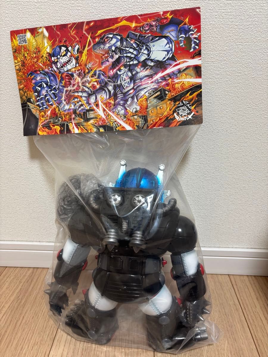 PLANET X × ELECTRIC TOYS メカ・ギガソン BWカラー ソフビ PLANET X × ELECTRIC TOYS メカ・ギガソン BWカラー ソフビ