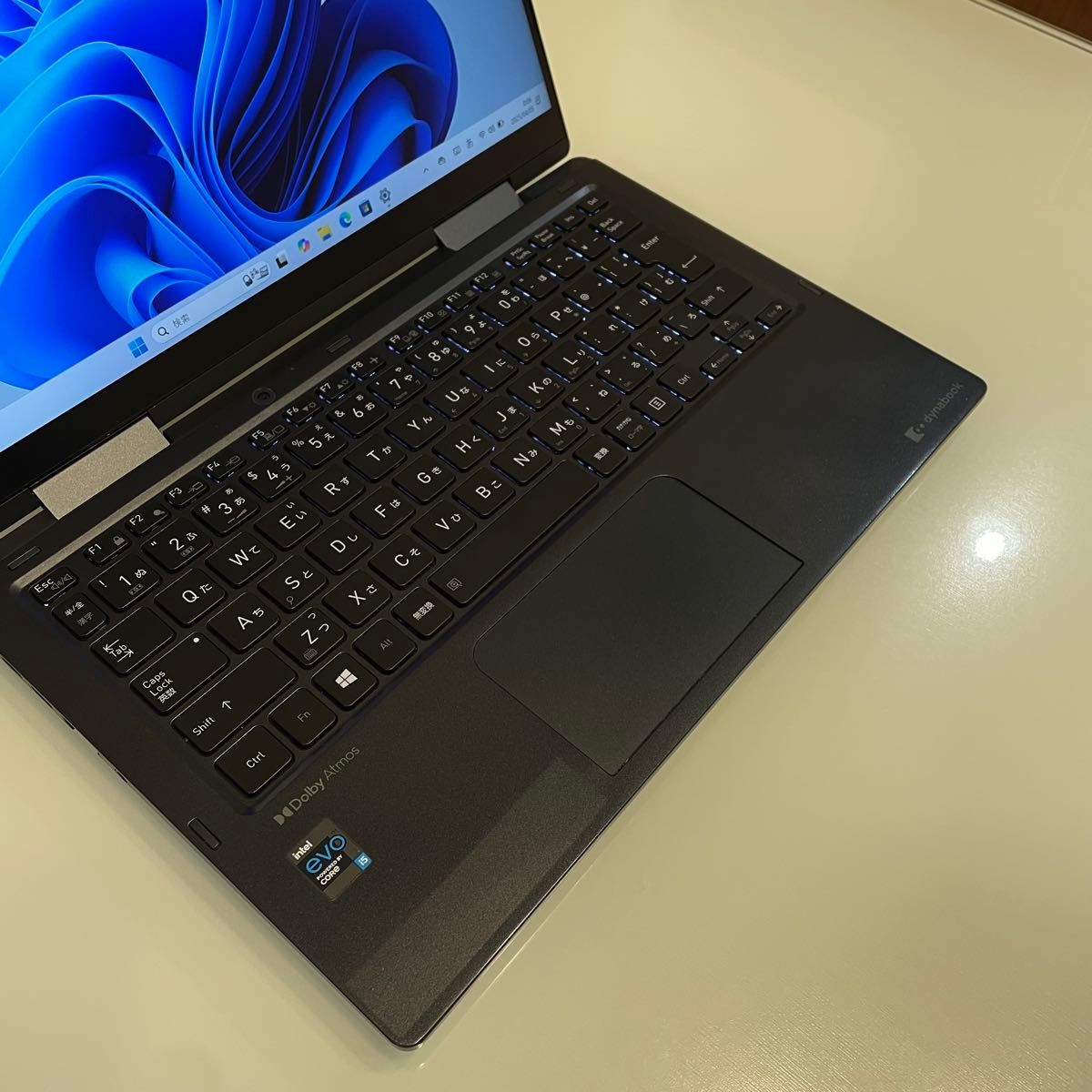 タッチパネル Dynabook V83/HS i5-1135G7 メモリ16GB 256GB タッチパネル Dynabook V83/HS i5-1135G7 メモリ16GB 256GB