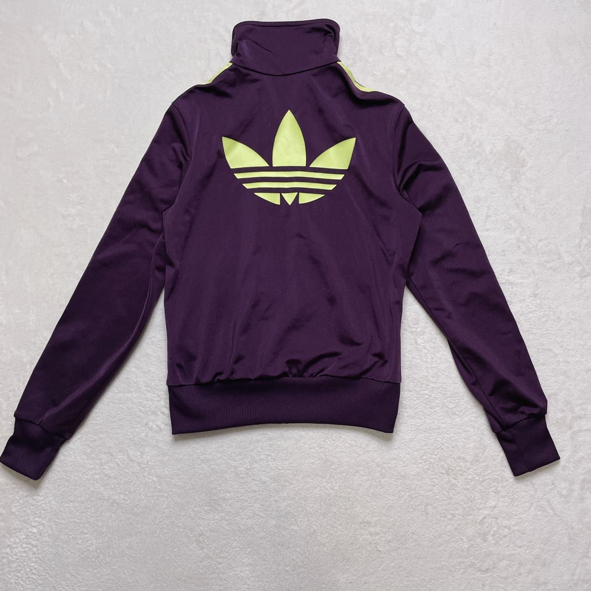 希少カラー】adidas トラックジャケット パープル 背面ロゴ 希少カラー】adidas トラックジャケット パープル 背面ロゴ