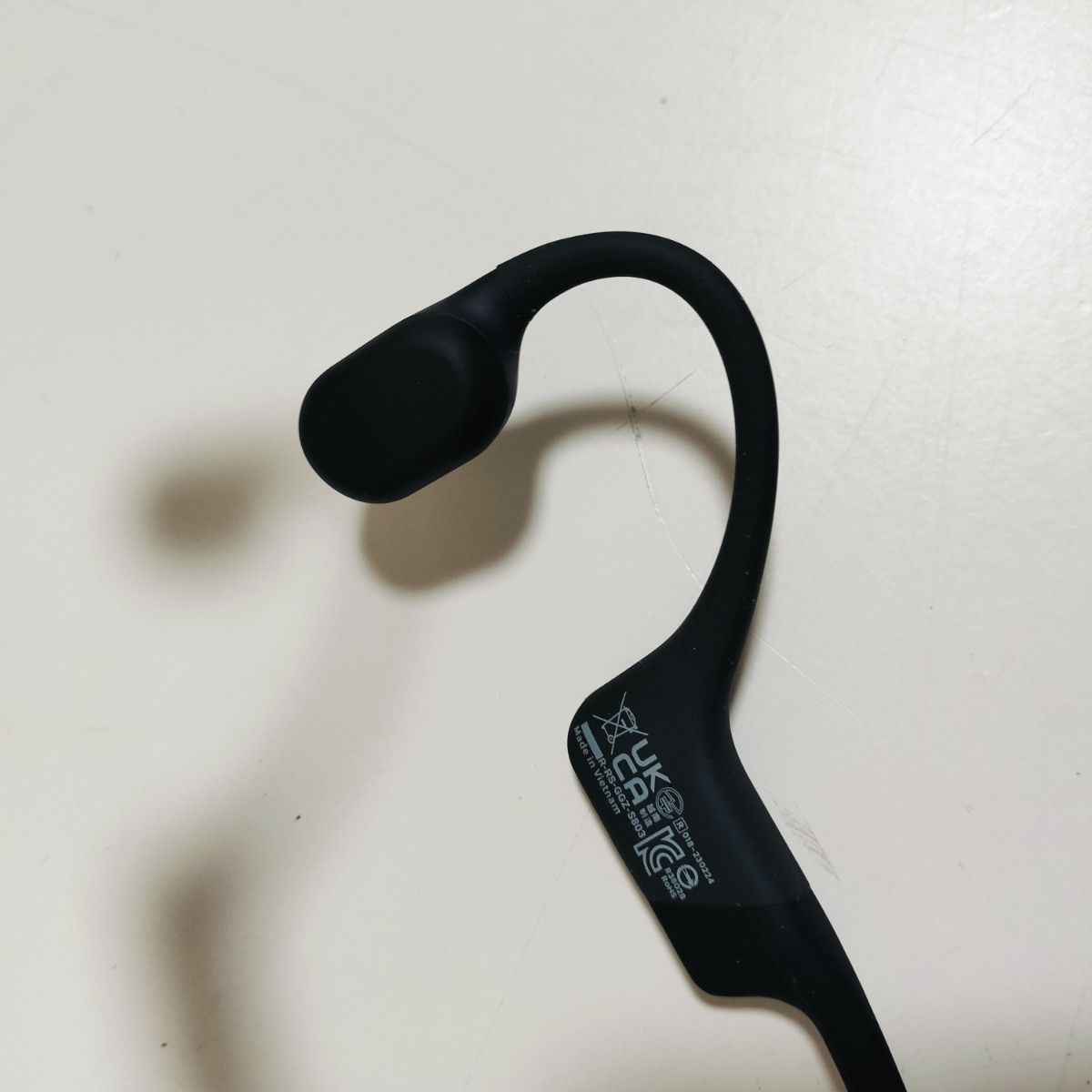 極美品】SHOKZ OPENRUN骨伝導イヤホンS803ショックスオープン 極美品】SHOKZ OPENRUN骨伝導イヤホンS803ショックスオープン