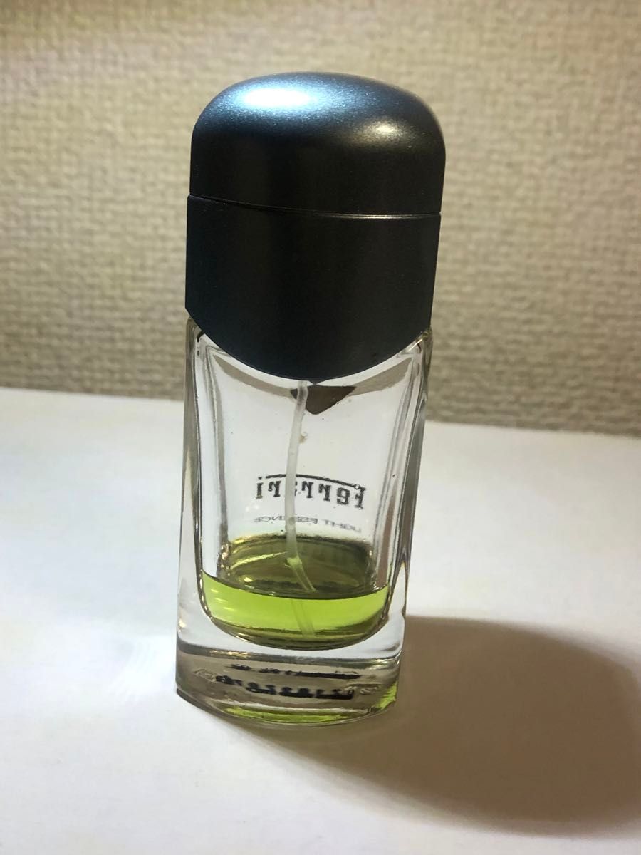 フェラーリ 香水 LIGHT ESSENCE オードトワレ ライトエッセンス フェラーリ 香水 LIGHT ESSENCE オードトワレ ライトエッセンス