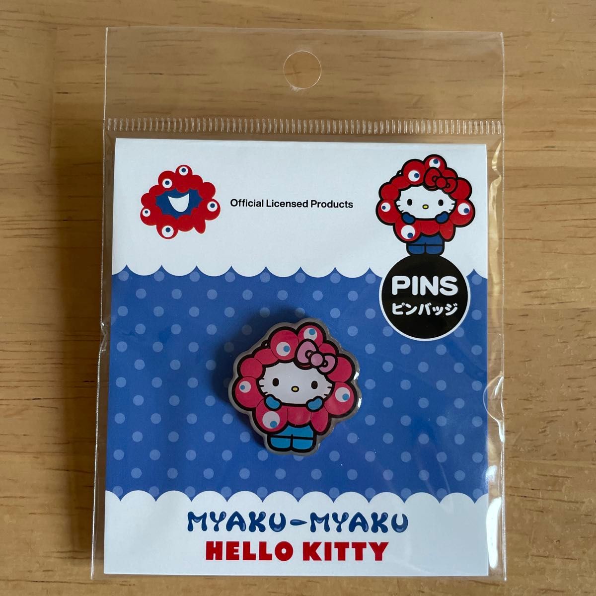 【非売品・新品】キティちゃんピンパッチ 大阪関西万博 サンリオ 大阪関西万博サンリオ ミャクミャク×ハローキティ ピンバッジ