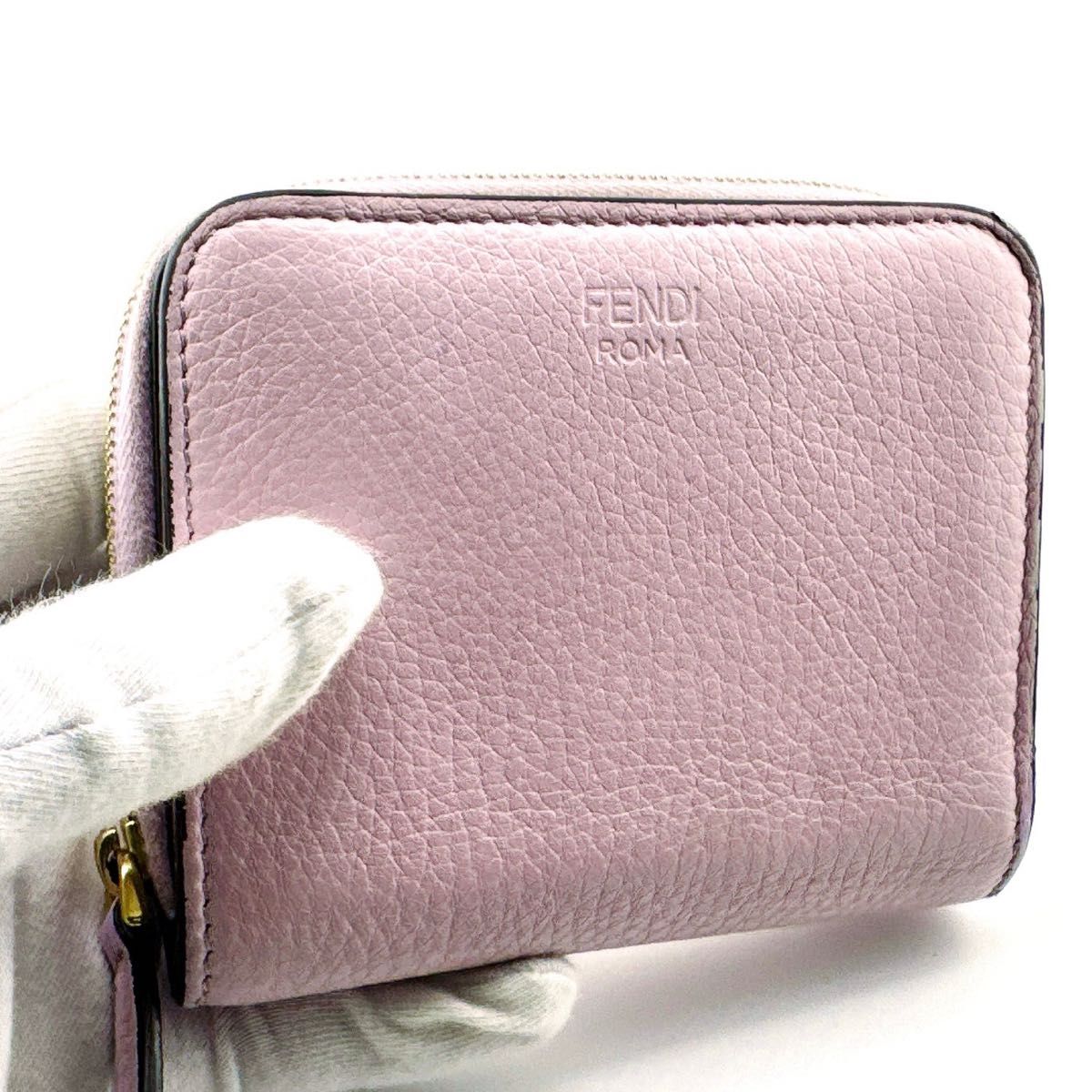 即購入OK・正規品】フェンディ 二つ折り財布 ピンク コンパクト 即購入OK・正規品】フェンディ 二つ折り財布 ピンク コンパクト